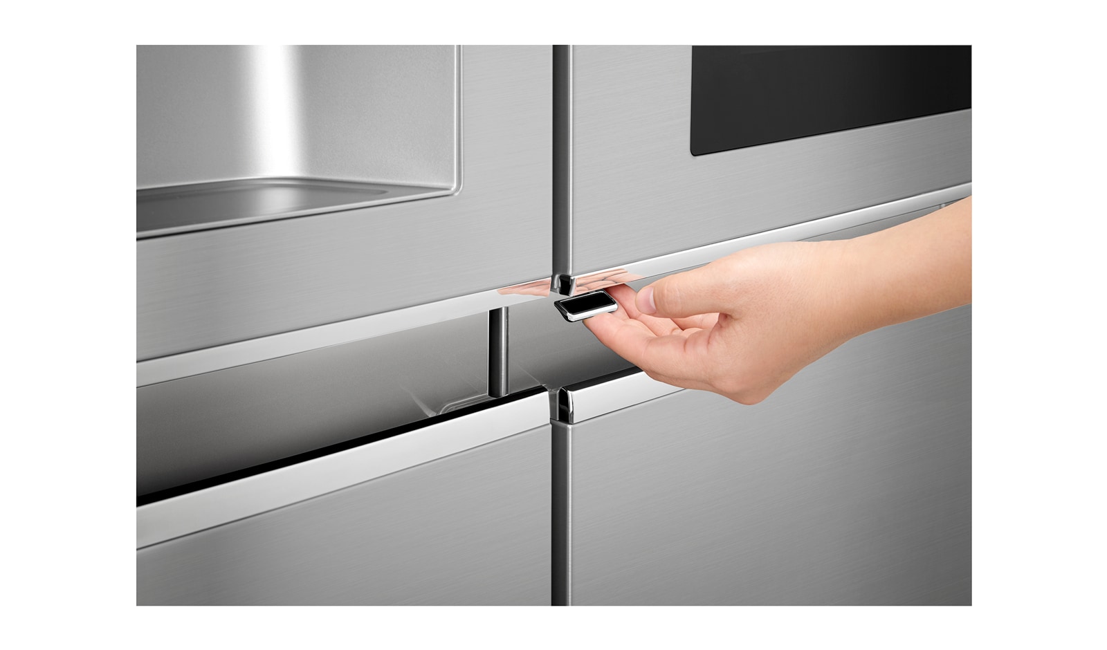 LG 601L side-by-side-fridge with InstaView Door-in-Door™ in Noble Steel, GS-X6011NS